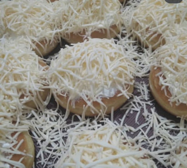 Ilustrasi Donat Keju isi Buttercream.  [Instagram]